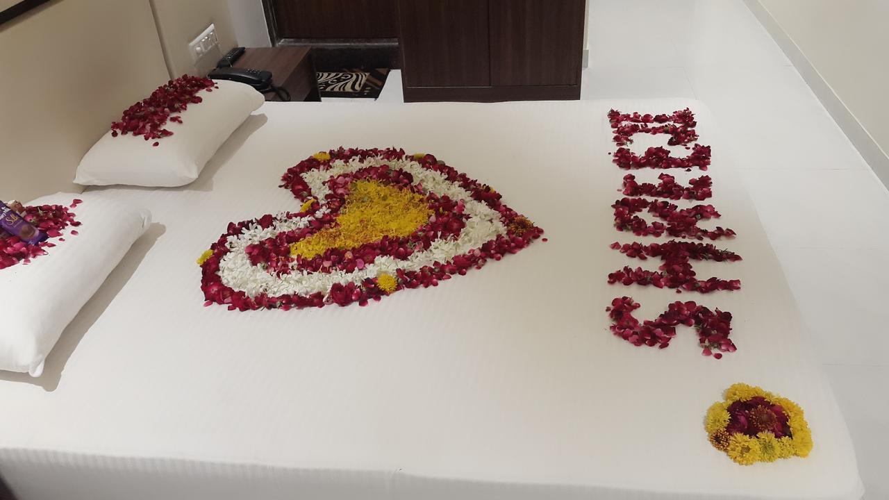 Shree Jee Intenational Hotel Nathdwara Exterior photo